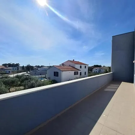 Apartment Amor Vir Daire