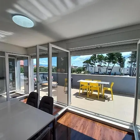Apartment Amor Vir Daire