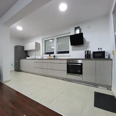 Apartment Amor Vir Vir